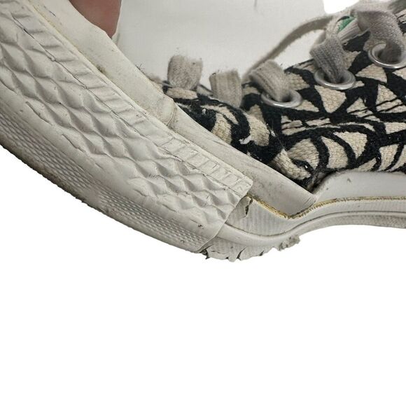 Converse Marimekko Low Top Sneaker Collab Size 7 Womens Black White Geometric - Picture 9 of 13